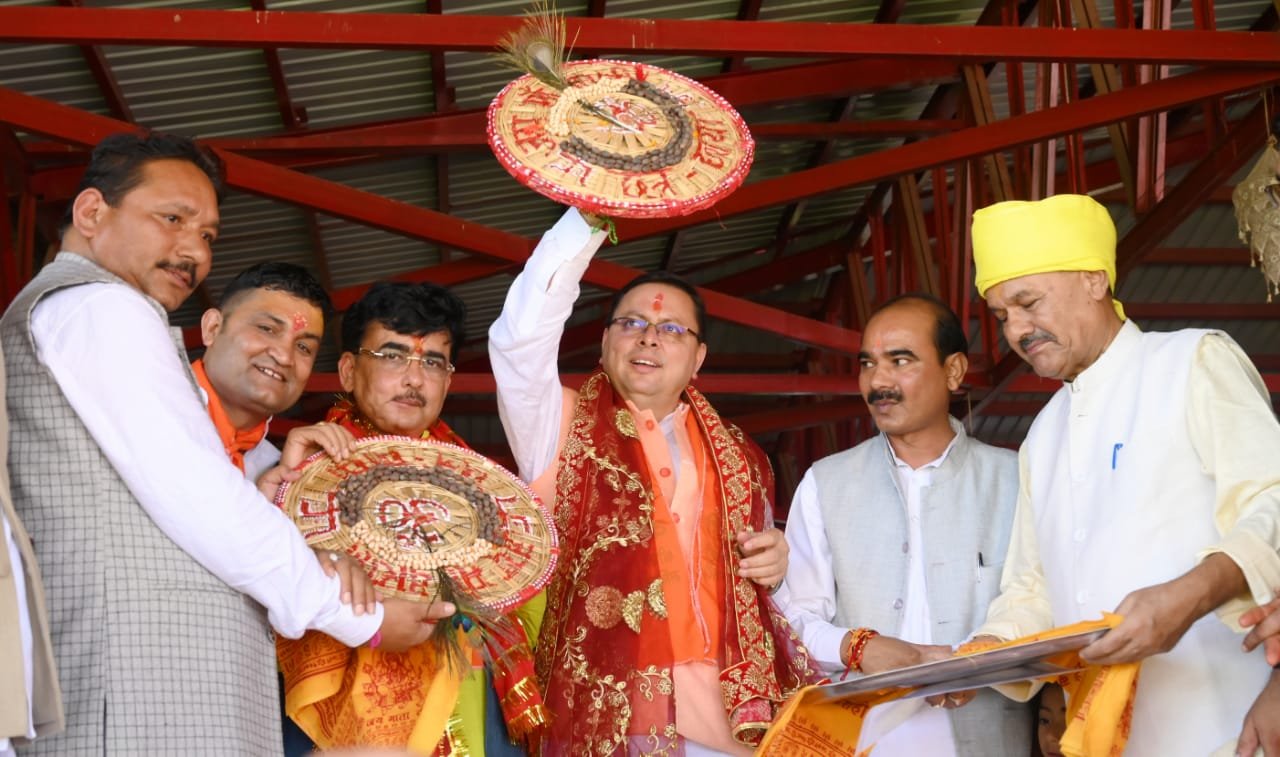 cm-dhami-at-devi-dhura-maa-varahi-devi-mandir.jpeg