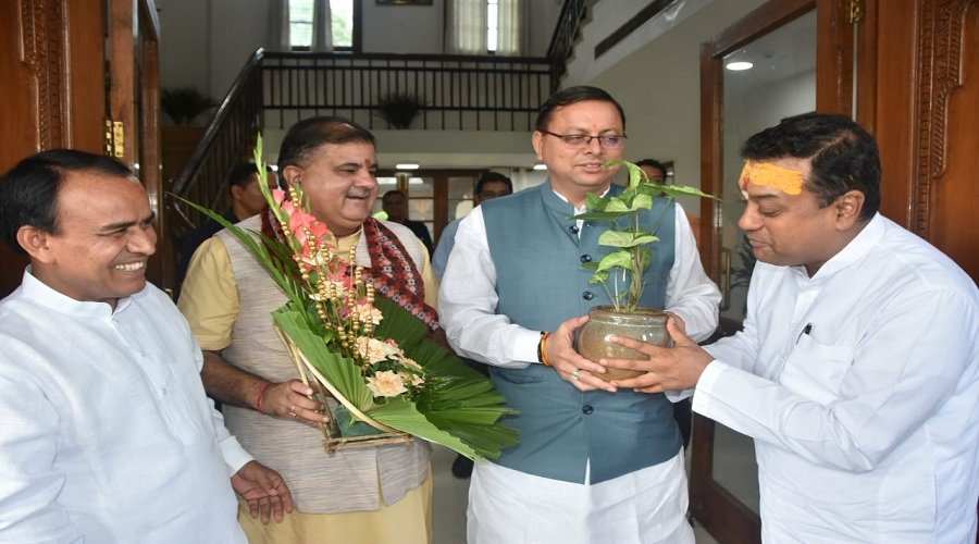 cm-dhami-sambit-patra.jpg