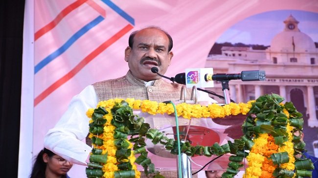 Honble-Speaker-Shri-Om-Birla-addressing-the-auidence-at-175th-Foundation-Day-at-IIT-Roorkee.jpeg