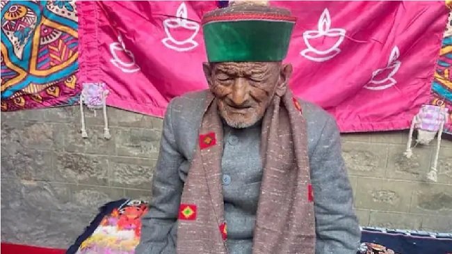 SHYAM-SINGH-NEGGI-FIRST-VOTER-OF-INADIA-1.jpg