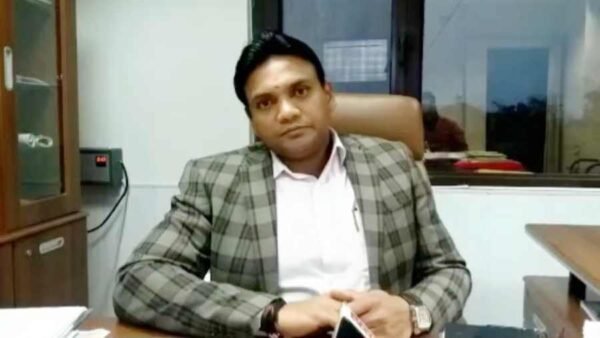 Dr-R-rajesh-kumar-uk-health-e1674074372362.jpg