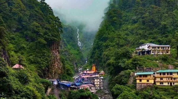 yamunotri-dhaam-kapat-e1698149984574.jpg