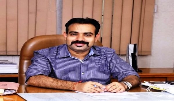 IAS-Neeraj-Khairwal-the-nodal-officer-by-CM-Dhami.jpeg